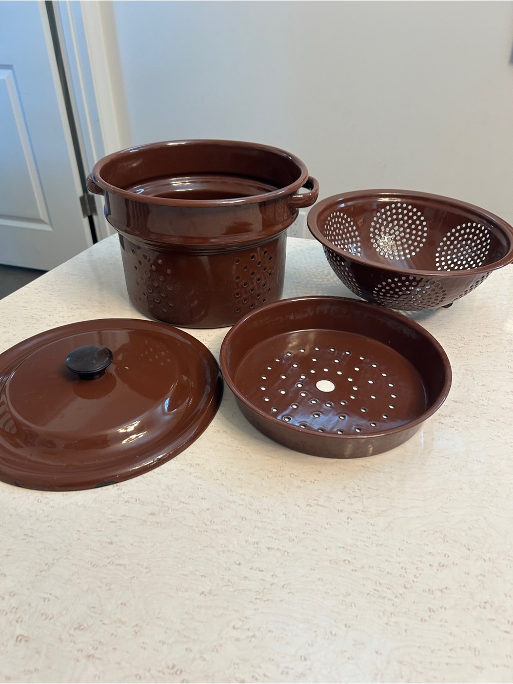 Brown Multi-Piece enamel Kitchen Steamer and Colander Set